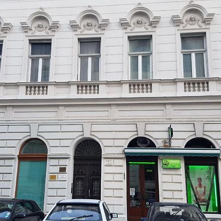 Апартаменти Boutique Ii. Еґер Екстер'єр фото